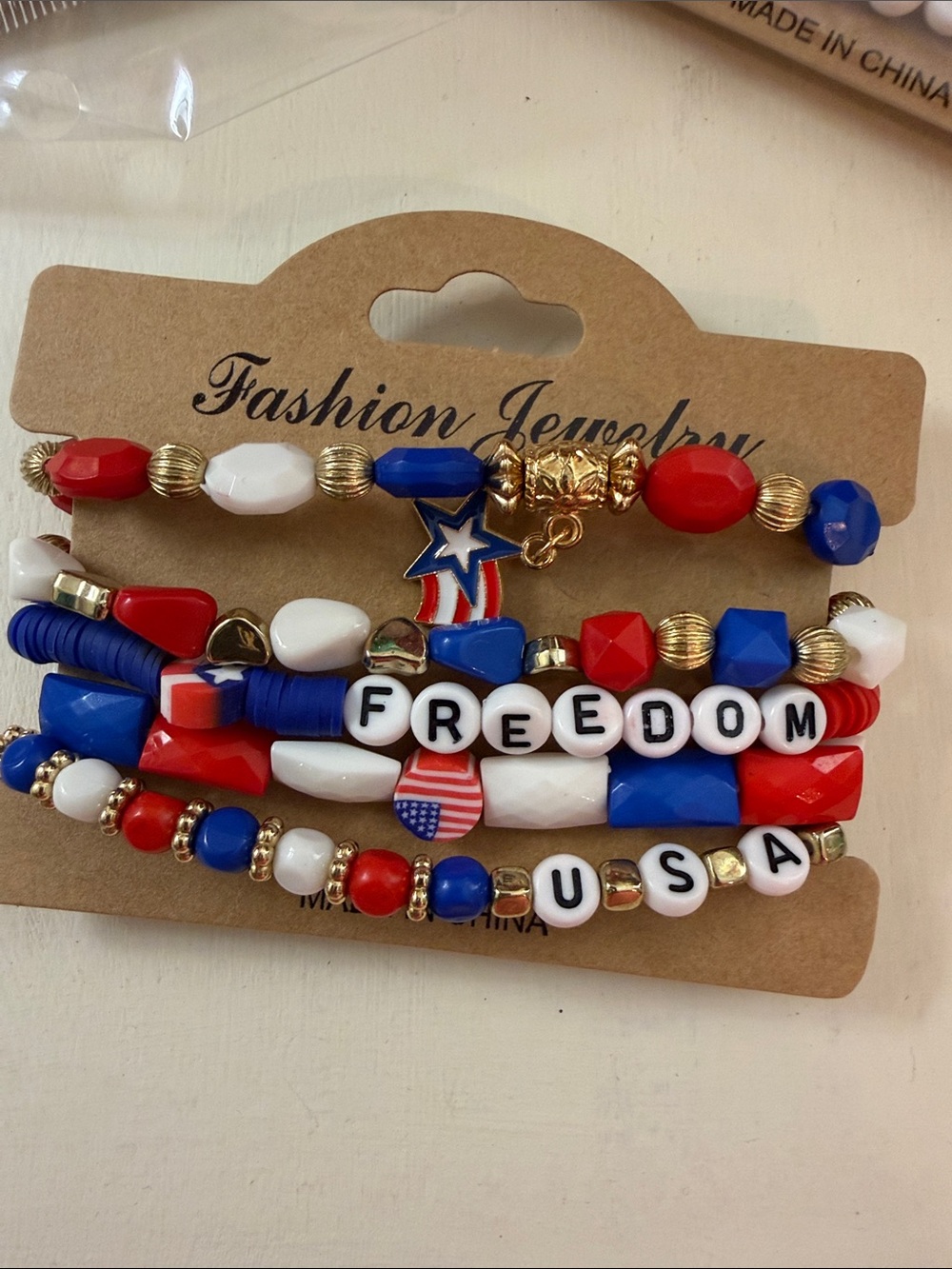 🇺🇸🇺🇸🇺🇸BOGOHO🇺🇸🇺🇸🇺🇸Fashion Jewelry Red White Blue Patriotic Beaded Bracelet Stack